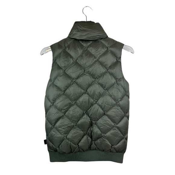 Patagonia Women's XS Prow Quilted Down Puffer Vest Fatigue Green Bomber Warm - Picture 2 of 6